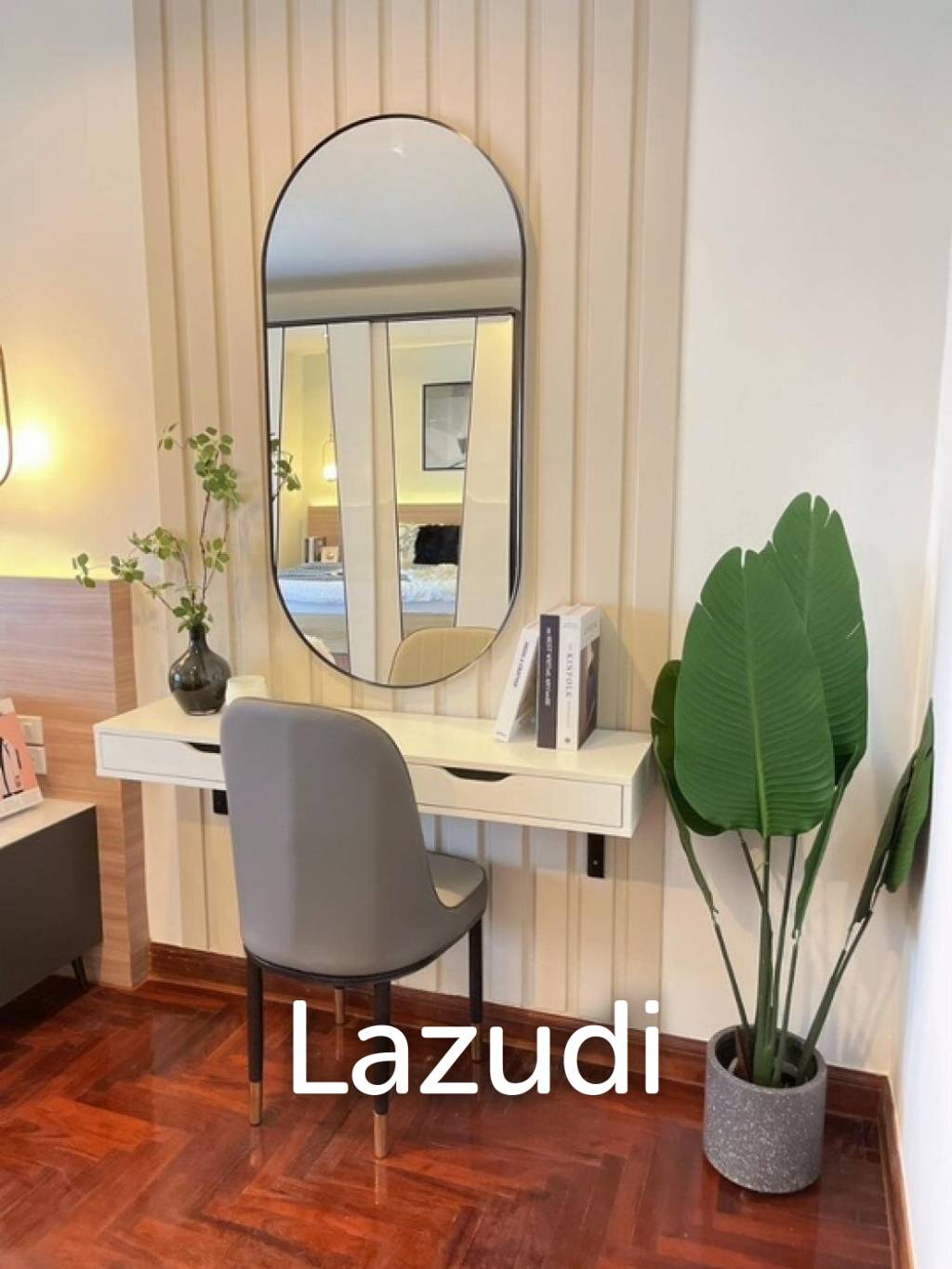 1 Bed 2 Bath 65 SQ.M Phayathai Plaza