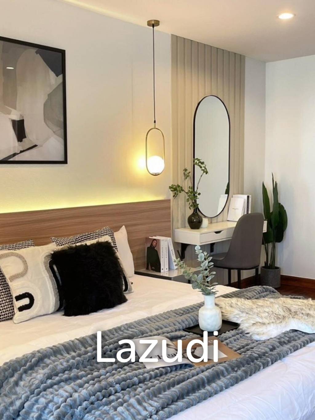 1 Bed 2 Bath 65 SQ.M Phayathai Plaza