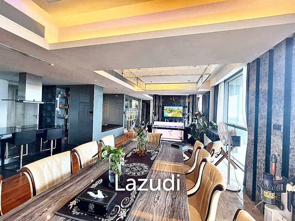 3 Bedrooms 5 Bathrooms 243 SQ.M The Pano