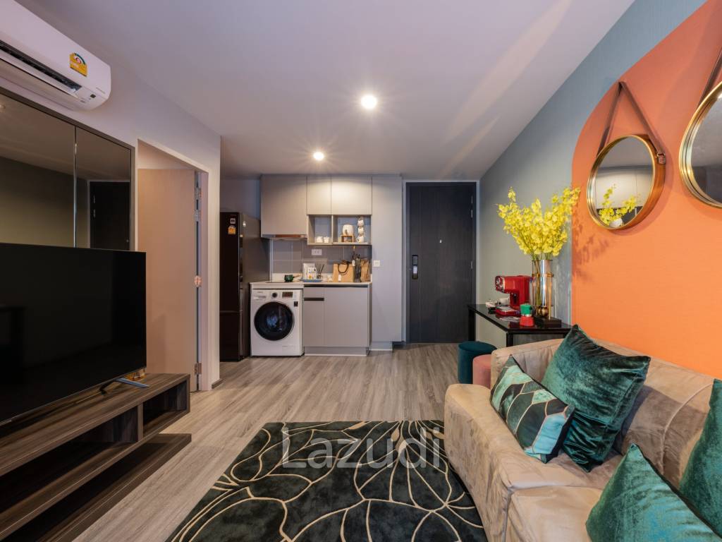 1 Bed 1 Bath 34.6 SQ.M. Ideo Mobi Sukhumvit 40