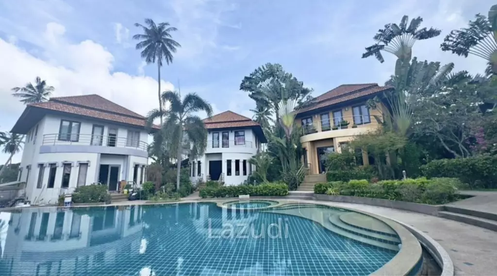 House For Sale Located in Bangrak Koh Samui