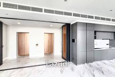 2 Bed 3 Bath  125 SQ.M The Monument Thong Lo