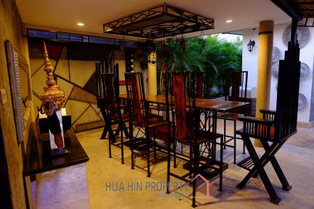 6 Bedroom Luxury Private Secure Villa For Sale