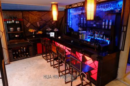 6 Bedroom Luxury Private Secure Villa For Sale