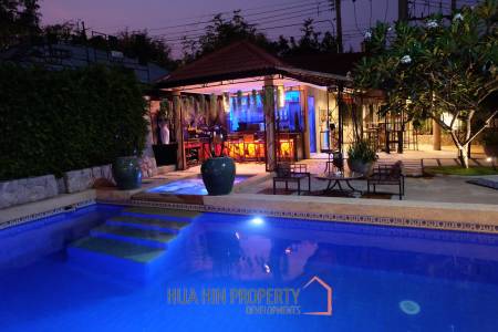 6 Bedroom Luxury Private Secure Villa For Sale
