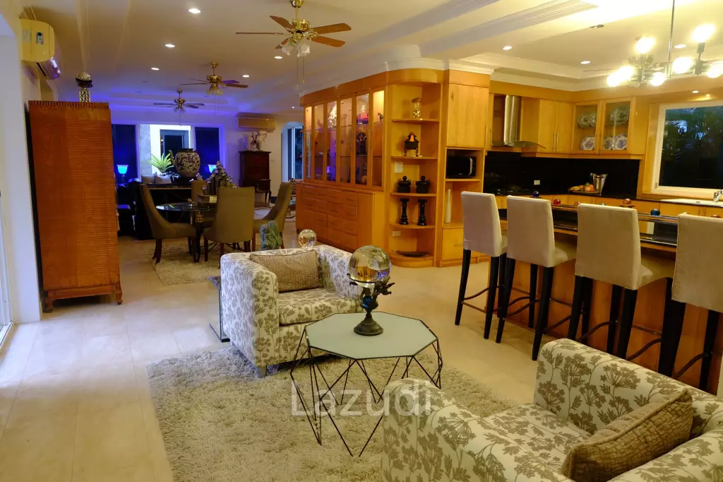6 Bedroom Luxury Private Secure Villa For Sale
