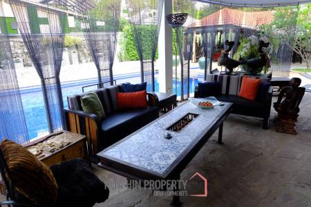 6 Bedroom Luxury Private Secure Villa For Sale