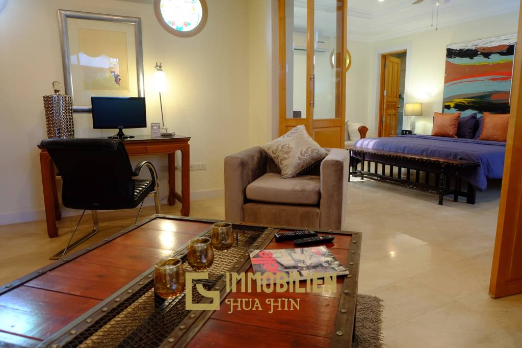 6 Bedroom Luxury Private Secure Villa For Sale