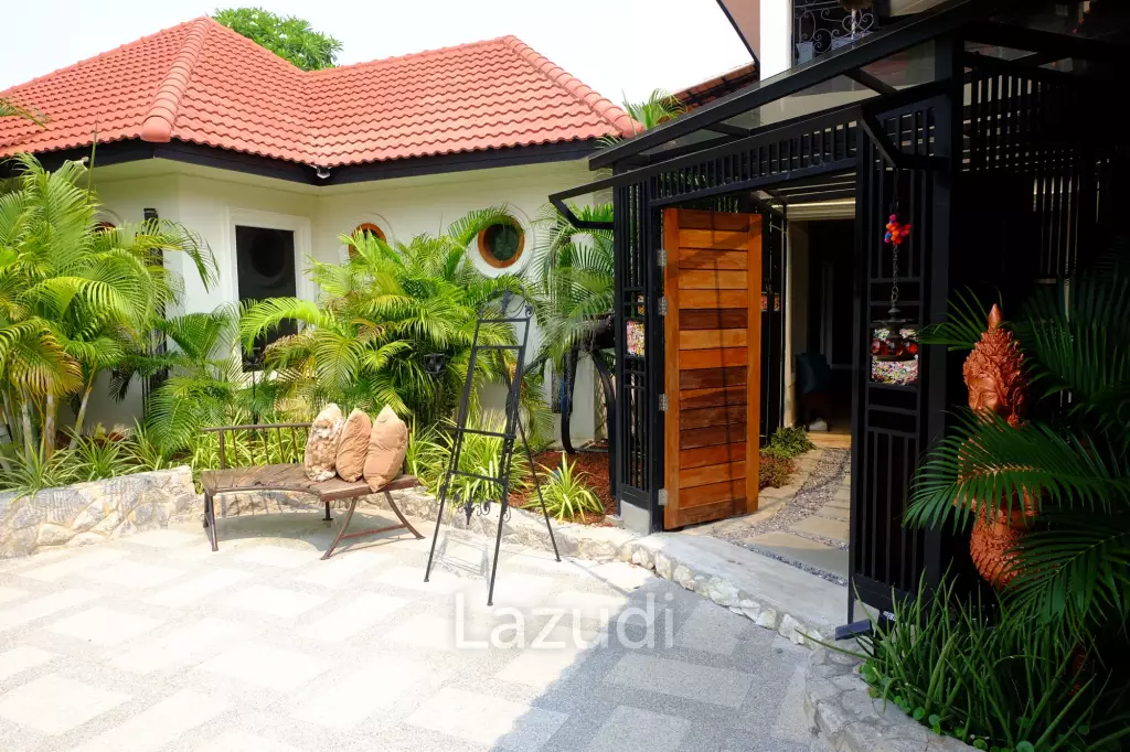 6 Bedroom Luxury Private Secure Villa For Sale