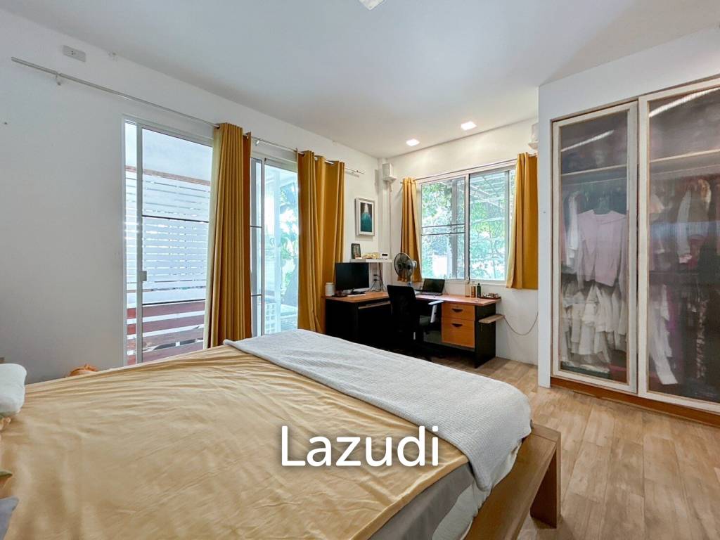 2 Bedrooms House with art gallery for sale