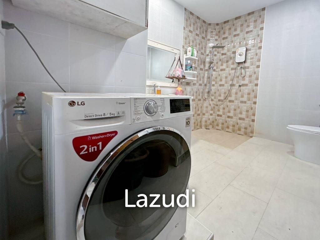2 Bedrooms House with art gallery for sale