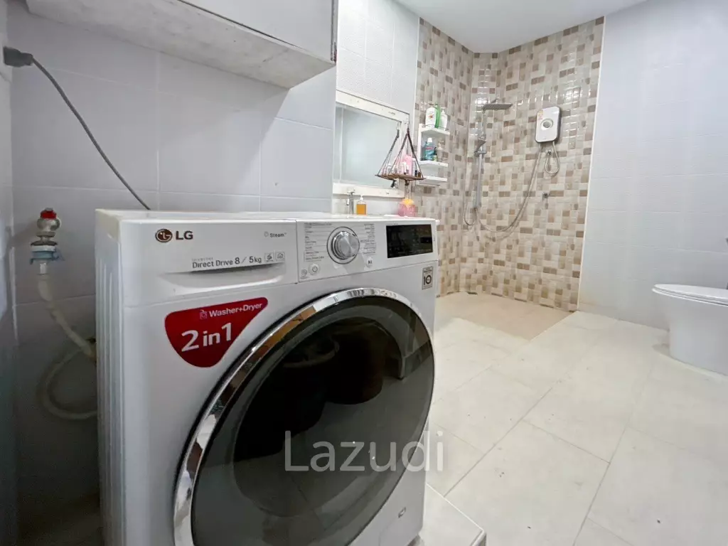 2 Bedrooms House with art gallery for sale