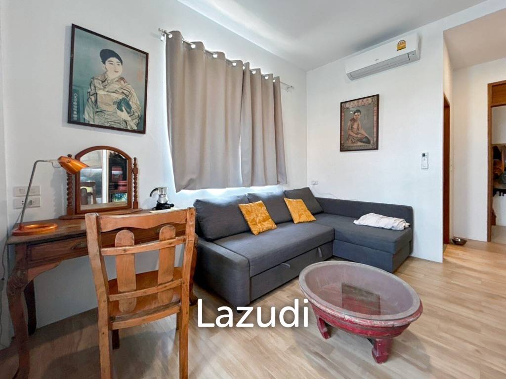 2 Bedrooms House with art gallery for sale