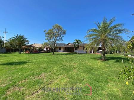 4 Bed Farm House For Sale With Guest House 6 Rai Land and Fishing Lake
