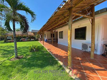 4 Bed Farm House For Sale With Guest House 6 Rai Land and Fishing Lake