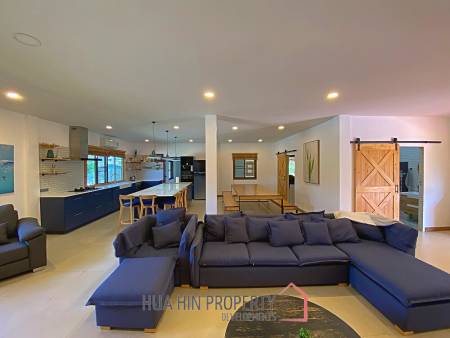 4 Bed Farm House For Sale With Guest House 6 Rai Land and Fishing Lake