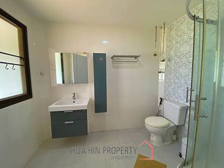 4 Bed Farm House For Sale With Guest House 6 Rai Land and Fishing Lake
