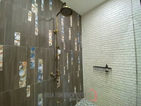 4 Bed Farm House For Sale With Guest House 6 Rai Land and Fishing Lake