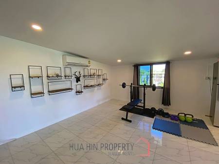 4 Bed Farm House For Sale With Guest House 6 Rai Land and Fishing Lake