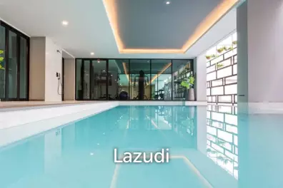 Luxurious Hotel Investment Opportunity