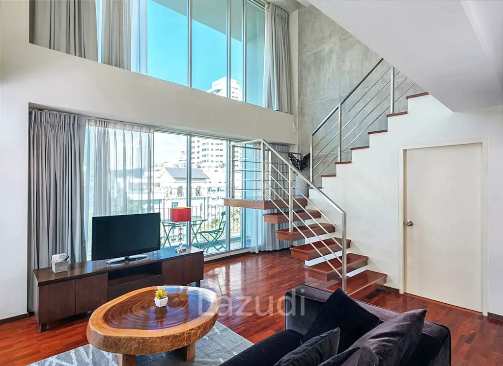 1 Bedroom 1 Bathroom 102 SQ.M Silom Loft