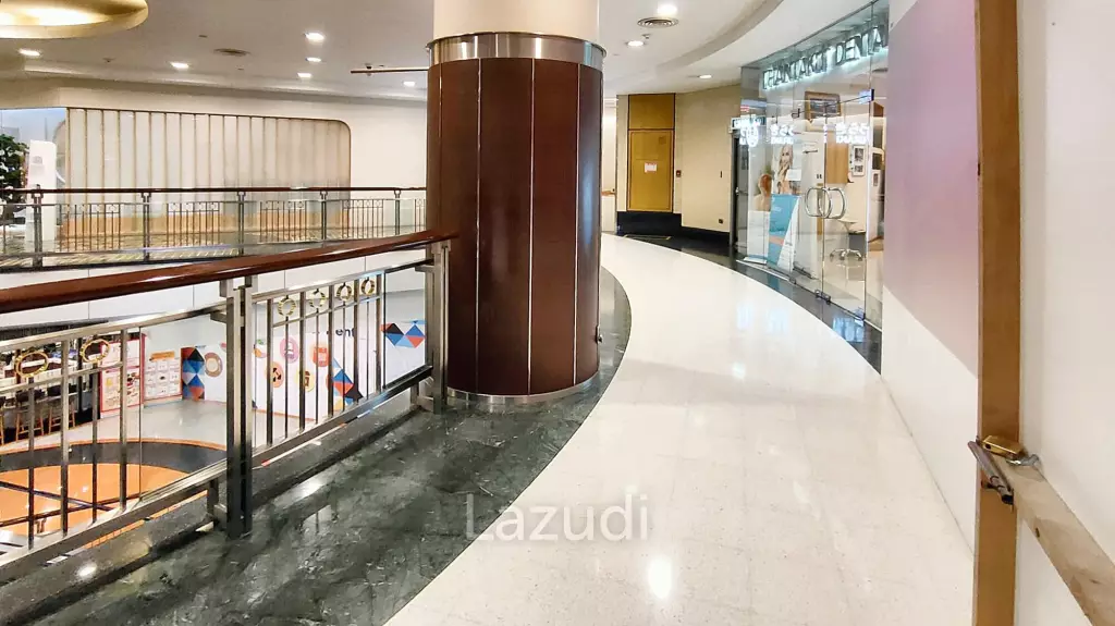 Retail space for rent in Pathumwan