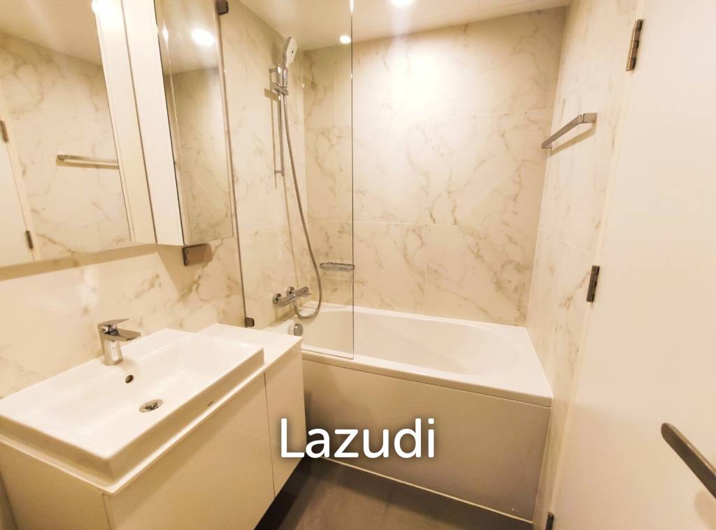 2 Bed 2 Bath 45 SQ.M TATE Thonglor 11