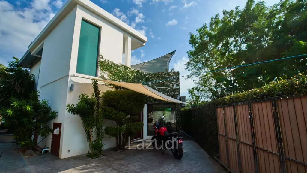 Private Pool Villa In The Heart Of Rawai
