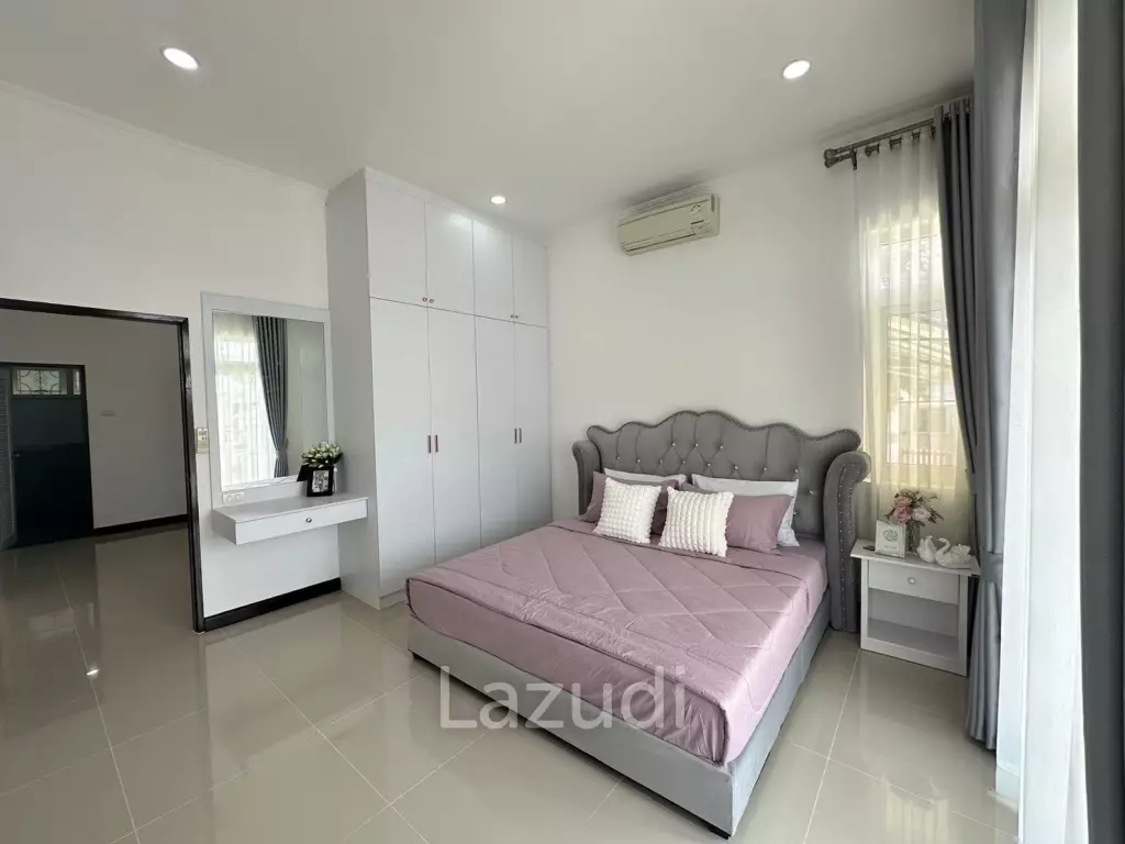 3 Beds 2 Baths 207 SQ.M. Amorn Village
