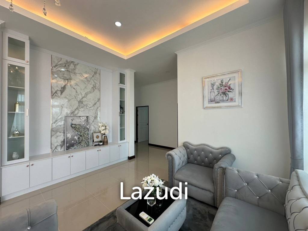 3 Beds 2 Baths 207 SQ.M. Amorn Village