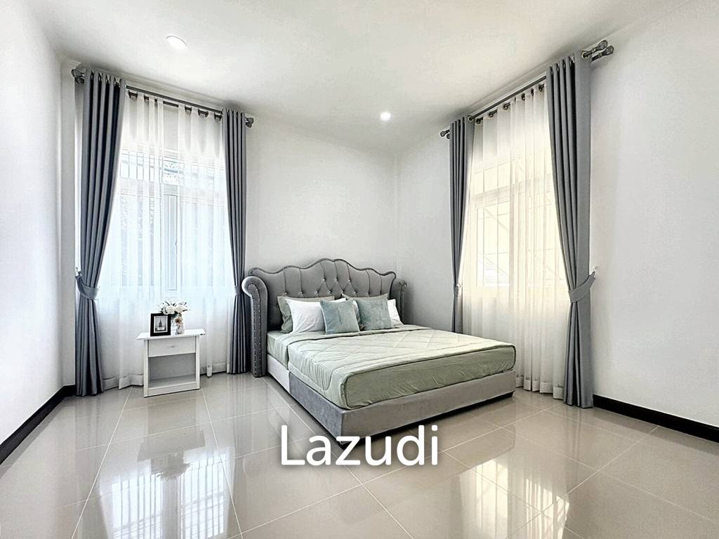 3 Beds 2 Baths 207 SQ.M. Amorn Village