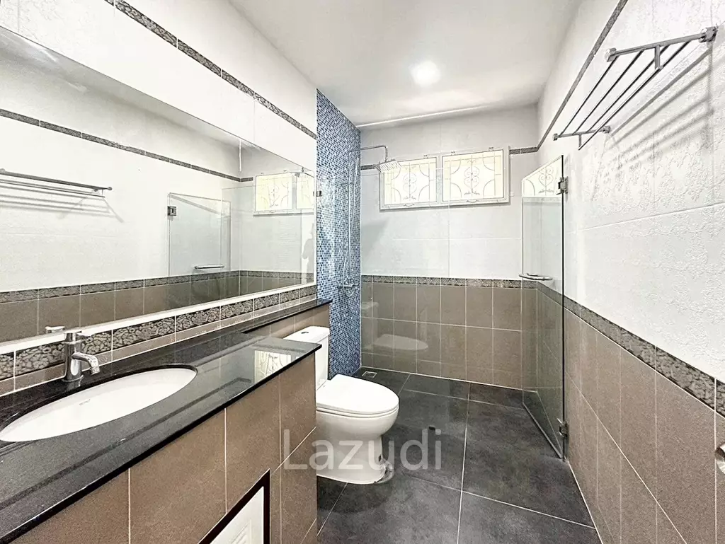 3 Beds 2 Baths 207 SQ.M. Amorn Village