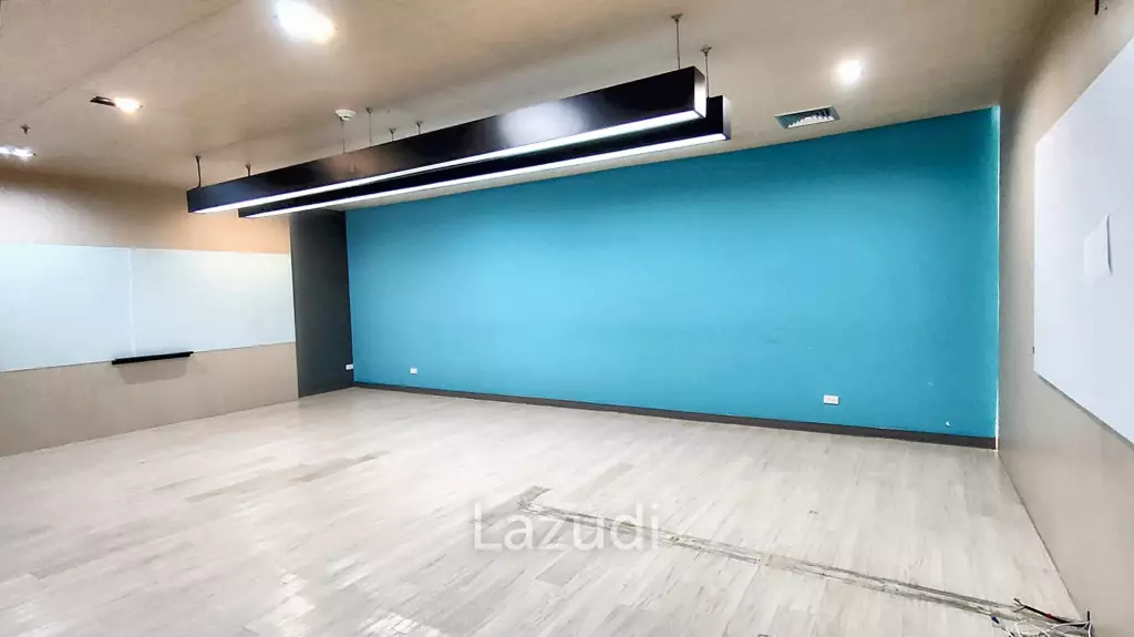 Office space for rent in Sathorn
