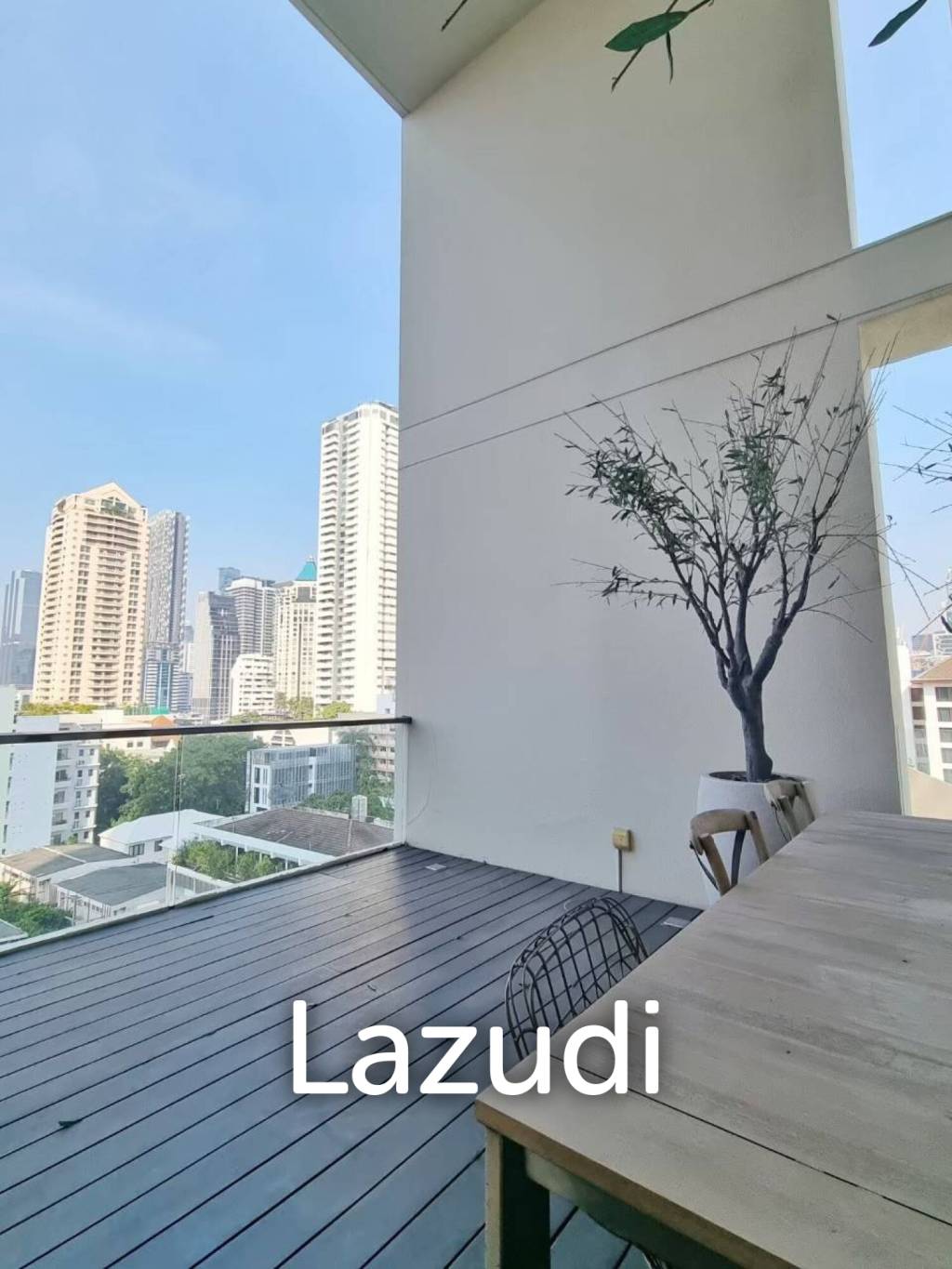 3 Bed 4 Bath 262 SQ.M The Sukhothai Residences