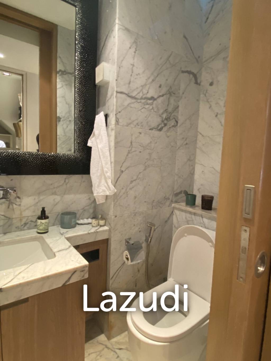 3 Bed 4 Bath 262 SQ.M The Sukhothai Residences