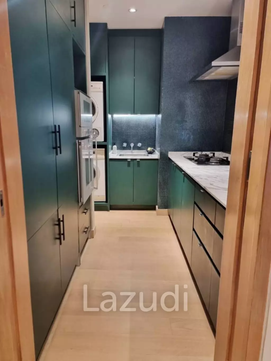 3 Bed 4 Bath 262 SQ.M The Sukhothai Residences