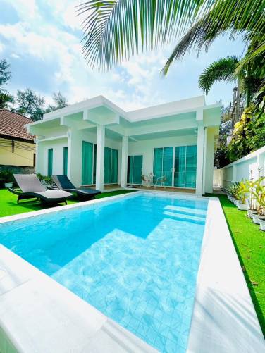 White Concept Style 2 Bedroom Villa For Rent 2 Mins From Kamala Beach White Concept Style 2 Bedroom Villa For Rent 2 Mins From Kamala Beach