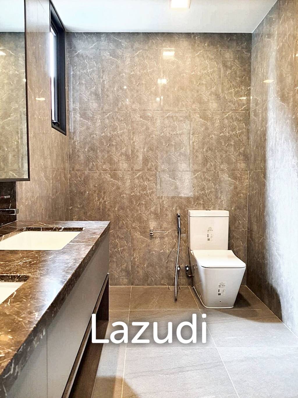 2 Bed 2 Bath 143 SQ.M  KALM Penthouse