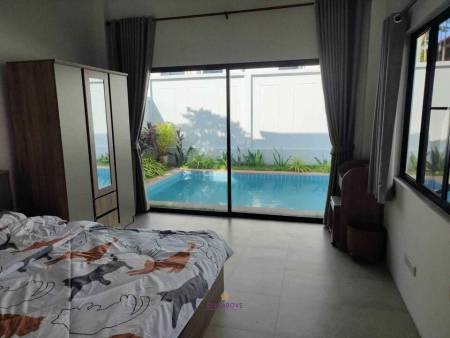 3 Bed 2 Bath Villa For Rent In Chalong