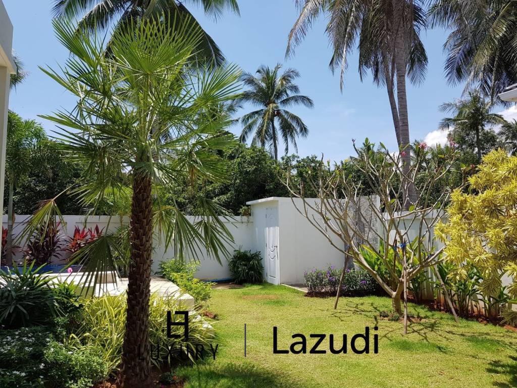 3 Beds 2 Baths 280 SQ.M White Beach Villa