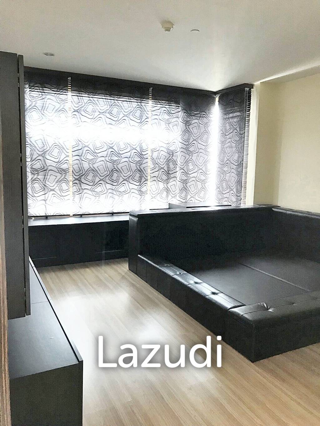 3 Bed 3 Bath 145 SQ.M Watermark Chaophraya
