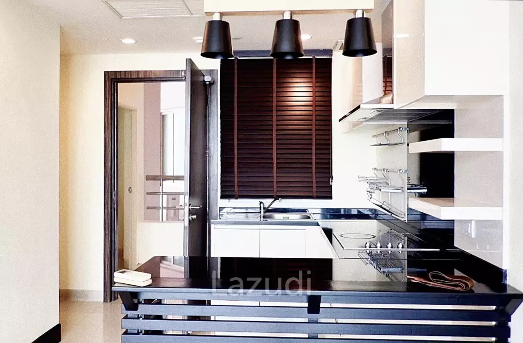 3 Bed 3 Bath 145 SQ.M Watermark Chaophraya