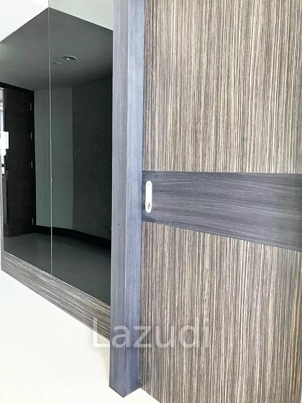 3 Bed 3 Bath 145 SQ.M Watermark Chaophraya