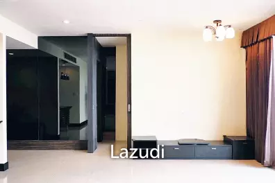 3 Bed 3 Bath 145 SQ.M Watermark Chaophraya