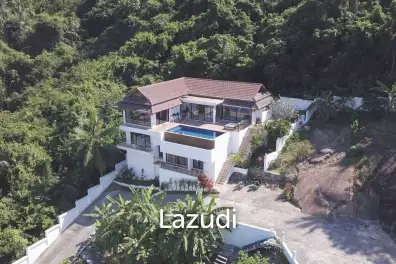 Spacious Villa with 180 Degree Views and Large Plot