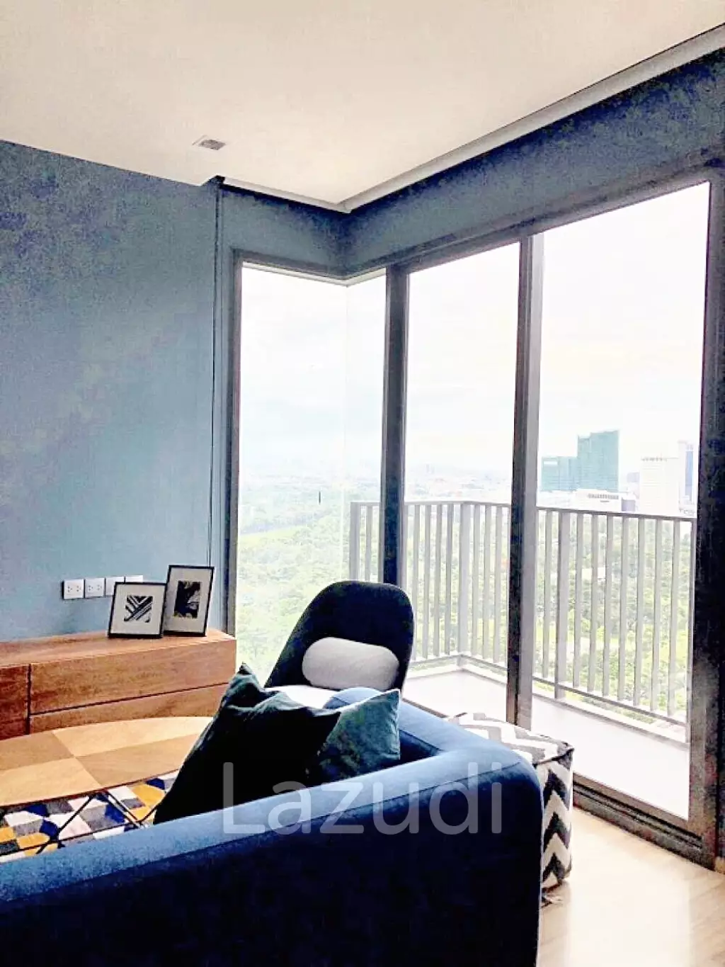 2 Bed 2 Bath 56 SQ.M THE LINE Jatujak - Mochit