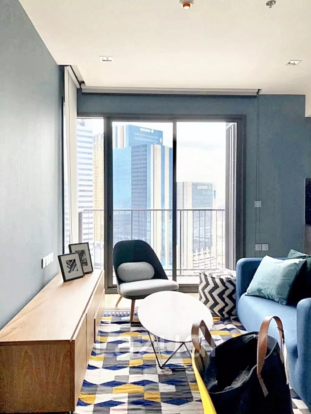 2 Bed 2 Bath 56 SQ.M THE LINE Jatujak - Mochit