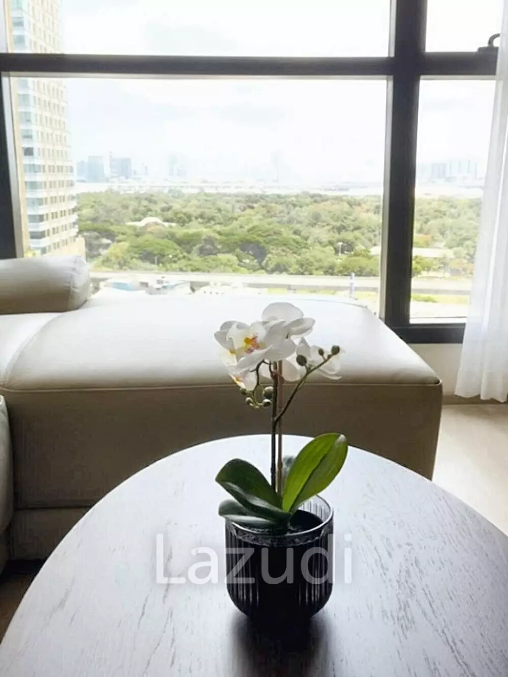 2 Bed 2 Bath 53 SQ.M The Privacy Jatujak