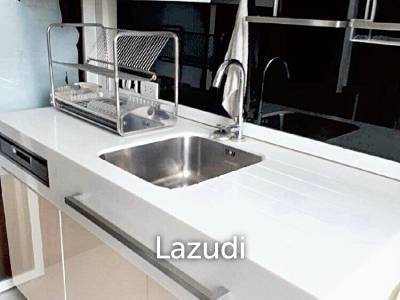 1 Bed 1 Bath 45 SQ.M The Room Sukhumvit 62