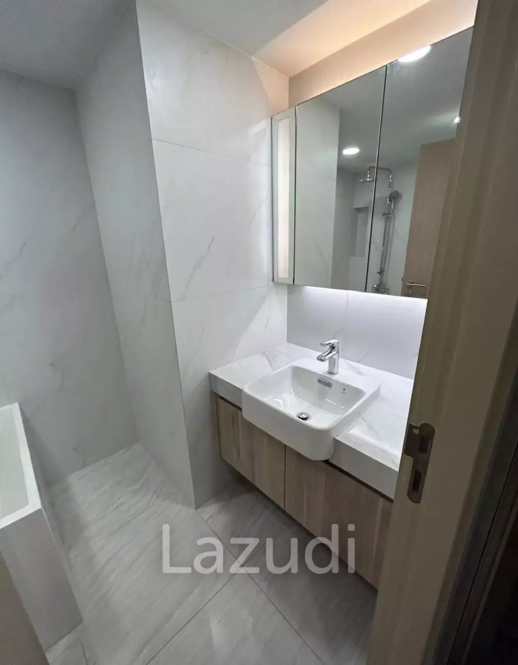 1 Bed 1 Bath 35 SQ.M at Walden Asoke